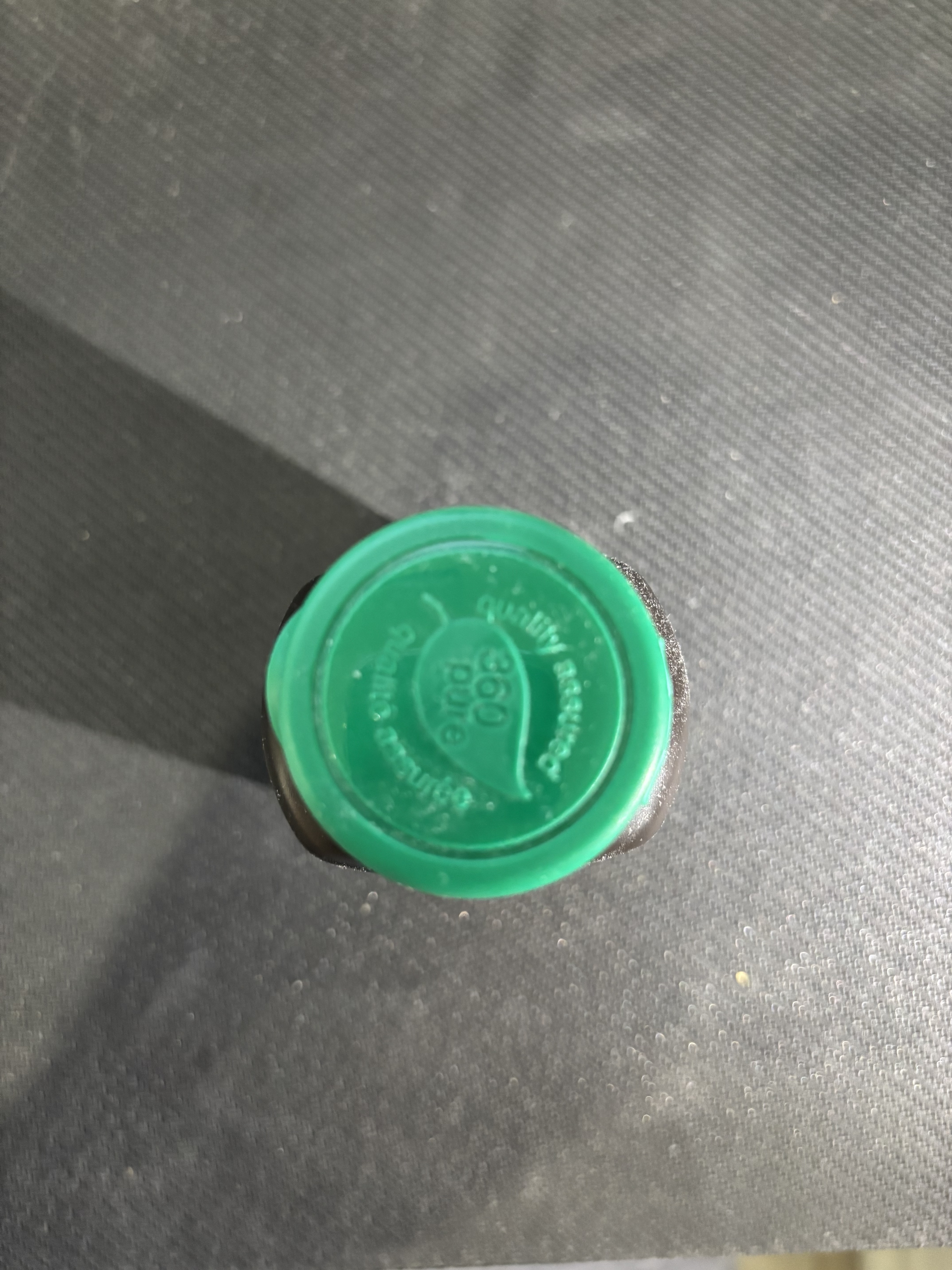 Image of medicine bottle, top view